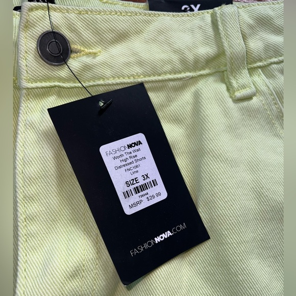 Fashion Nova Yellow Cutoff shorts 3X - Picture 4 of 4